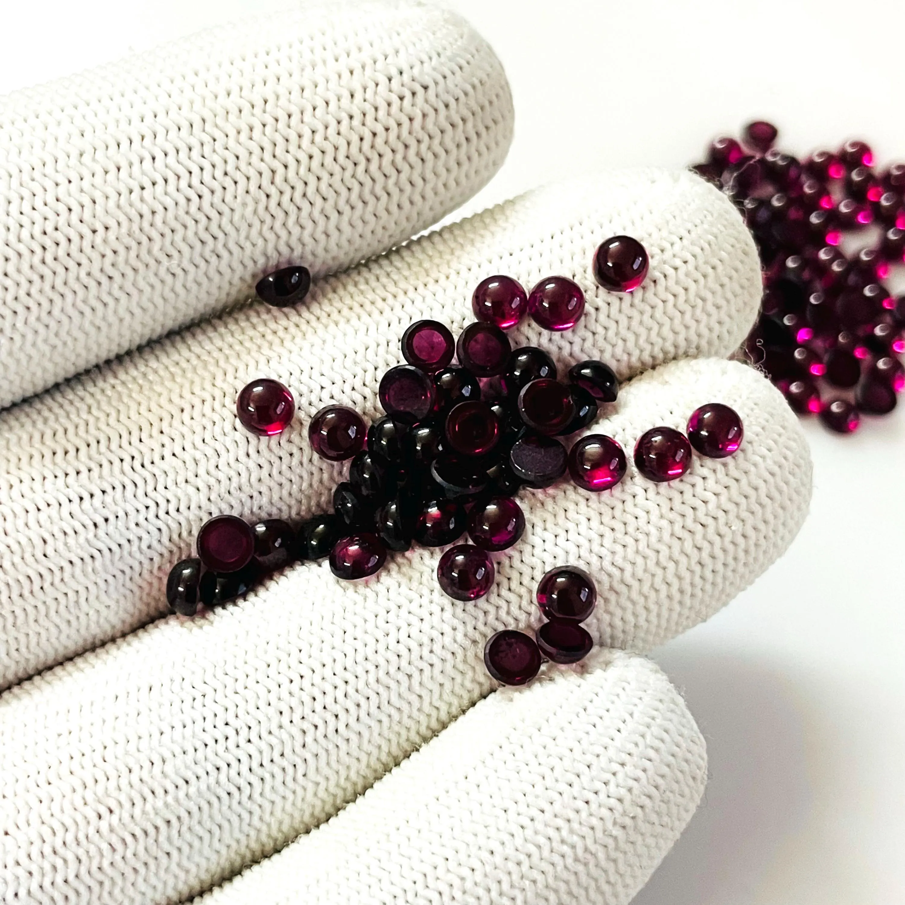 Natural Red Garnet Round Cabochon 4x4mm – Genuine Gemstone for Jewelry Making